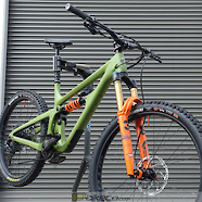 Mullet SB165 "Peas & Carrots" custom by BikeCo.com
