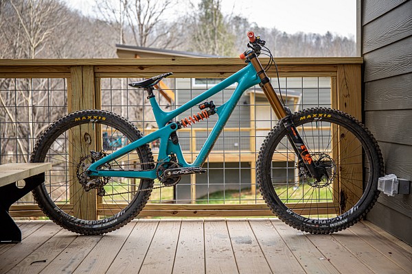 yeti sb165 downhill