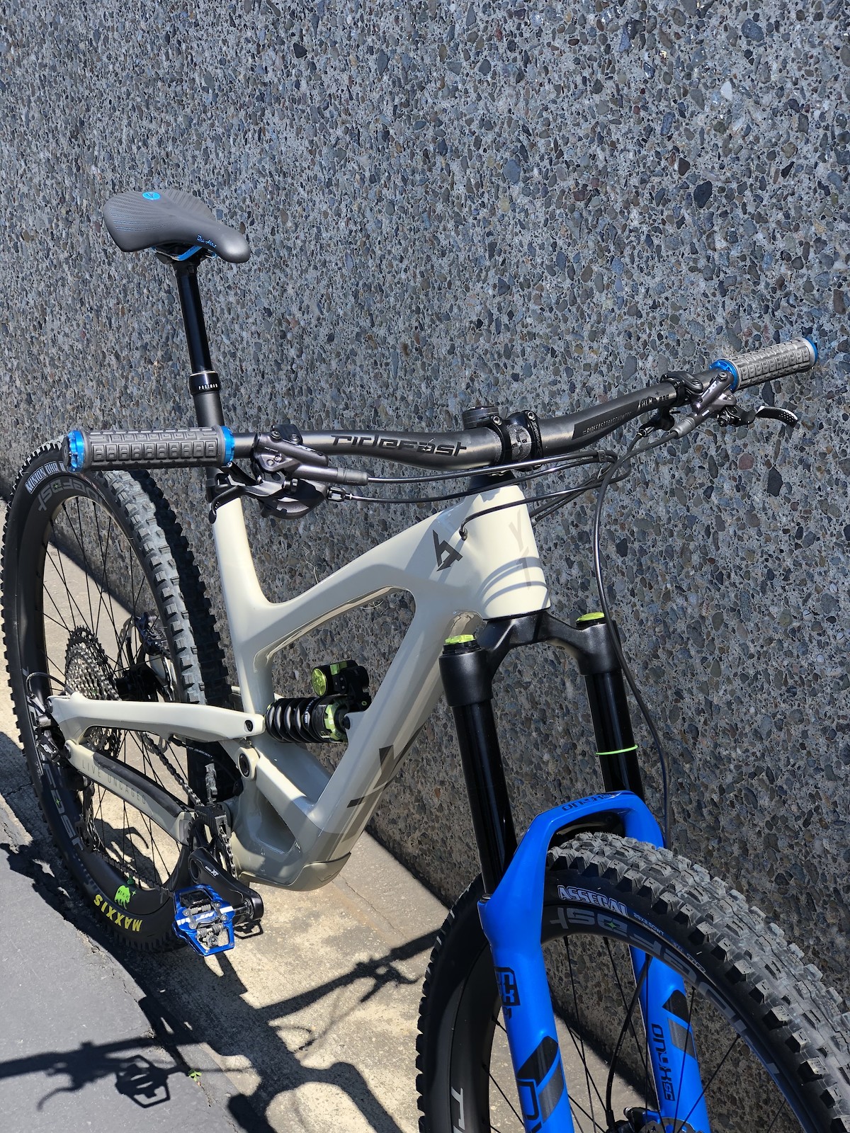 yt capra 2020
