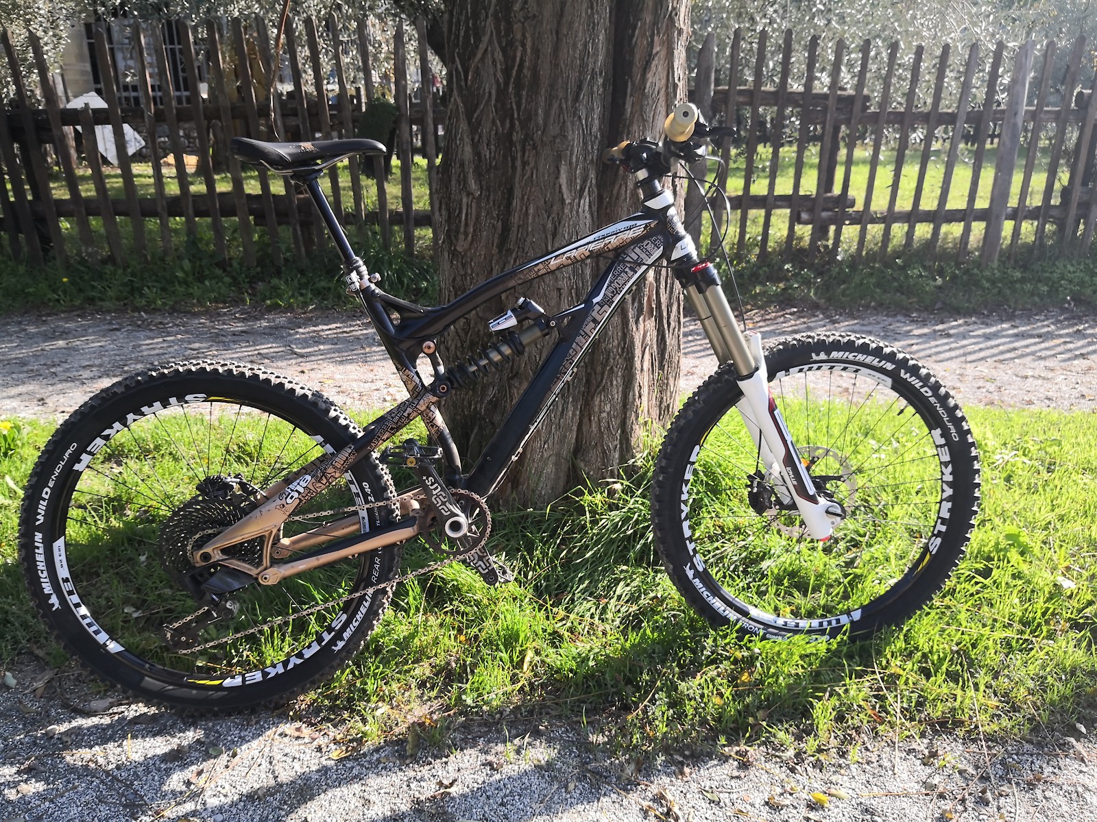 Lapierre Froggy 8-speed freeride edition - defraz's Bike Check