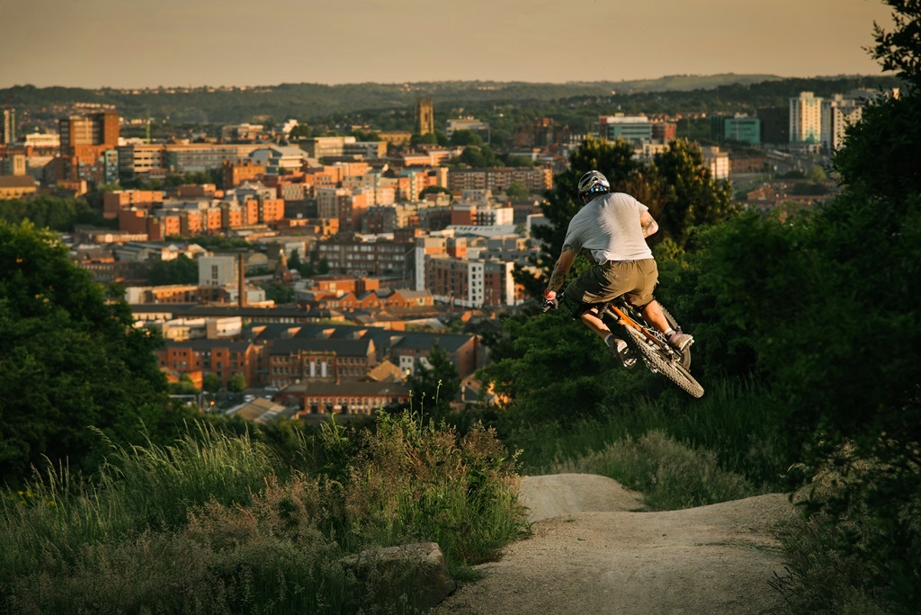 Drag Racing Helmets >> Parkwood Springs sunset - Piotr_Szwed Szwedowski - Mountain Biking Pictures - Vital MTB Drag Racing Helmets >> Parkwood Springs sunset - Piotr_Szwed Szwedowski - Mountain Biking Pictures - Vital MTB