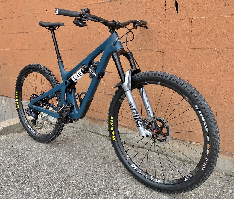 Yeti 130 Progressive Coil Nyles Strey S Bike Check Vital Mtb