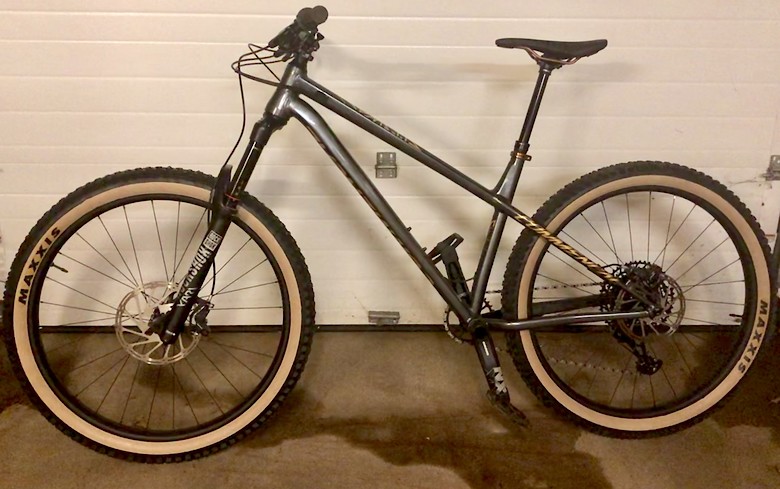 maxxis rekon skinwall