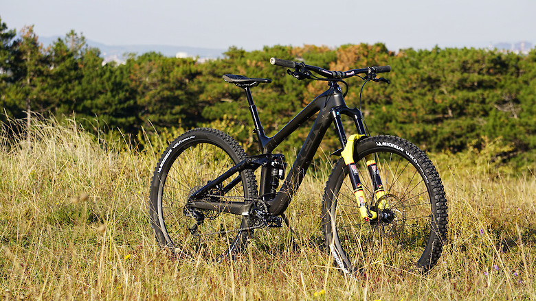 mellow yellow bike