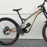 Unchained Commencal 29