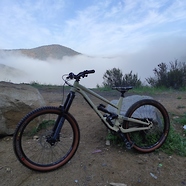 Commencal Clash