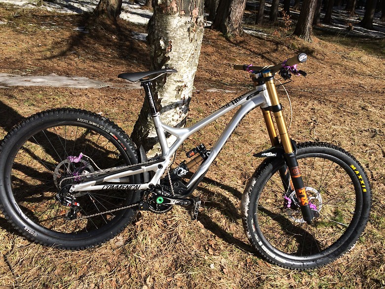 commencal supreme 4.2