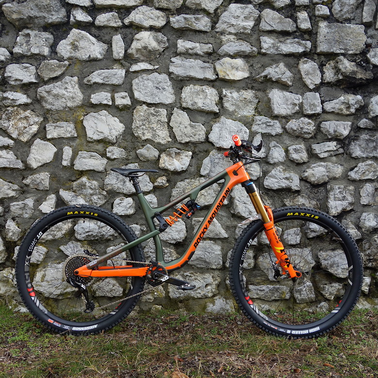 Rocky Mountain Instinct Bc Mdn Performance S Bike Check Vital Mtb