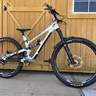 Custom White YT Jeffsy Enduro