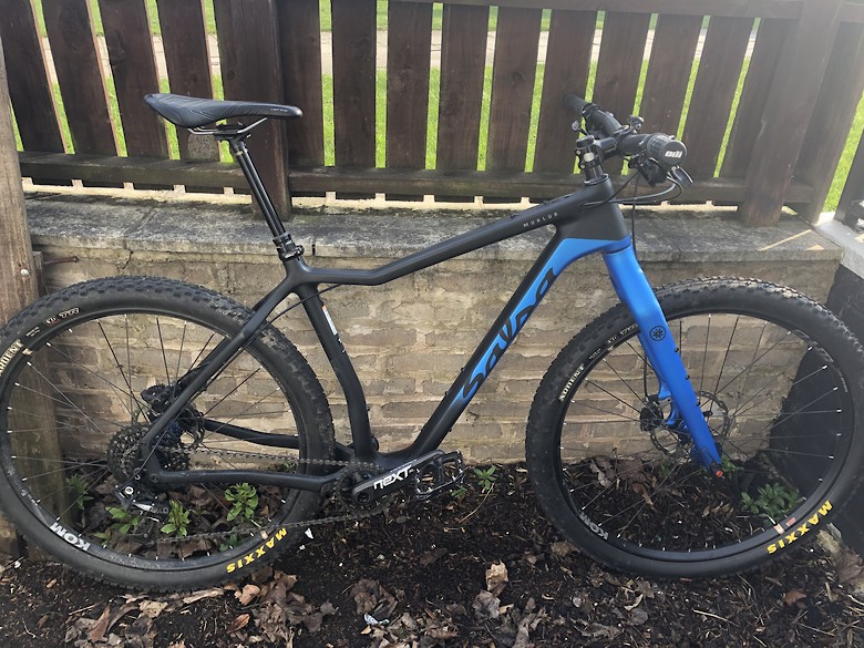 salsa mukluk carbon