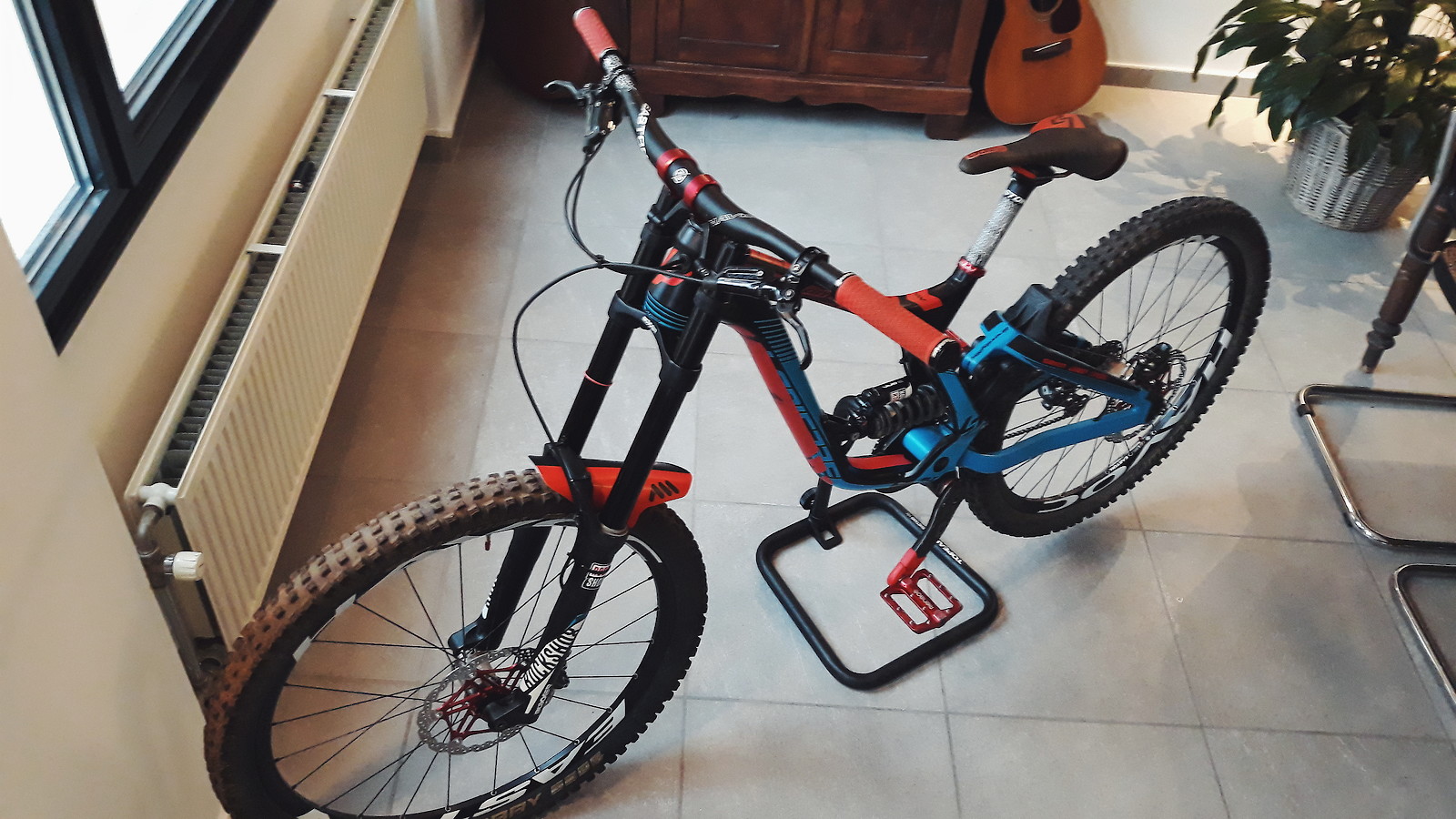 lapierre enduro team