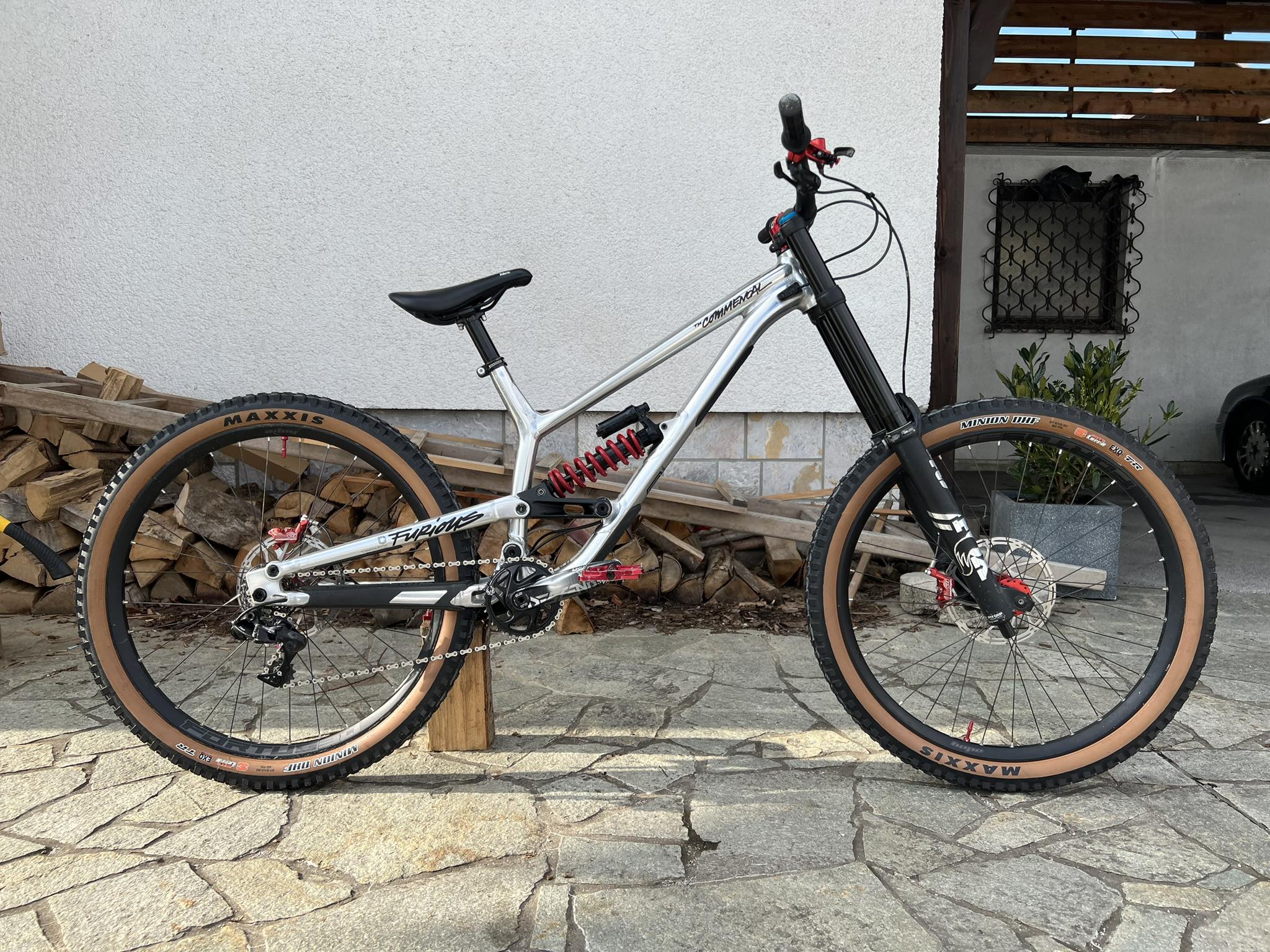 Commencal Furious 2021 - JJslo's Bike Check - Vital MTB