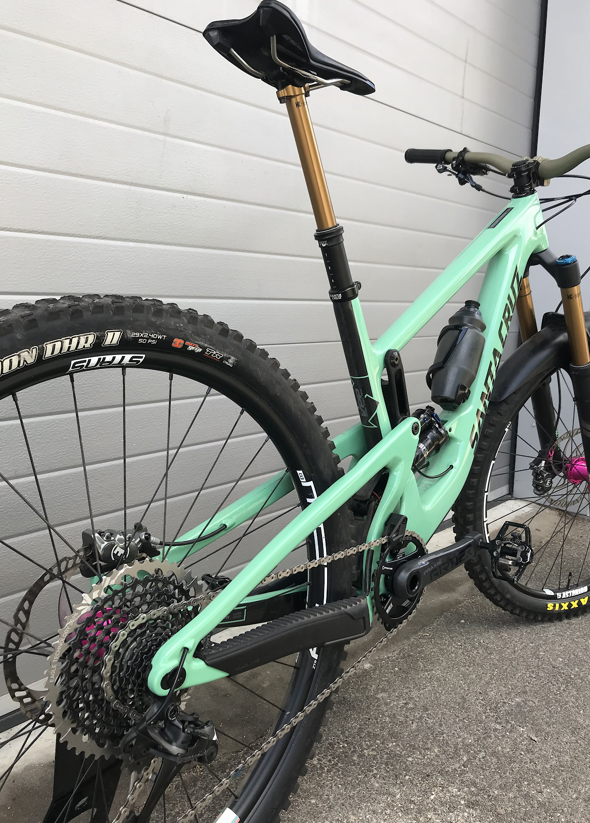 megatower santa cruz 2020