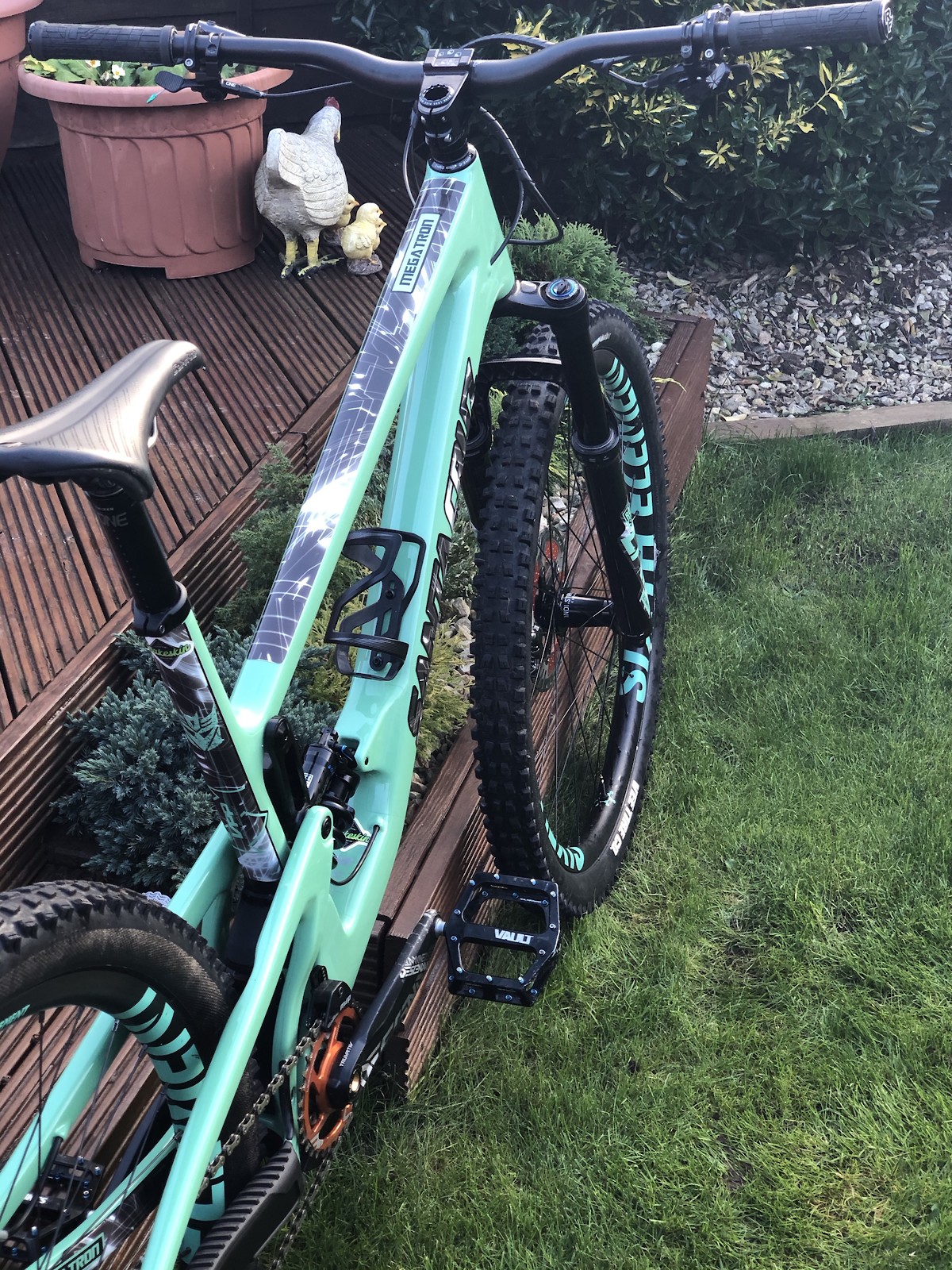 自転車 Santa Cruz 'Megatron' Megatower - Richard_Ayres's Bike Check