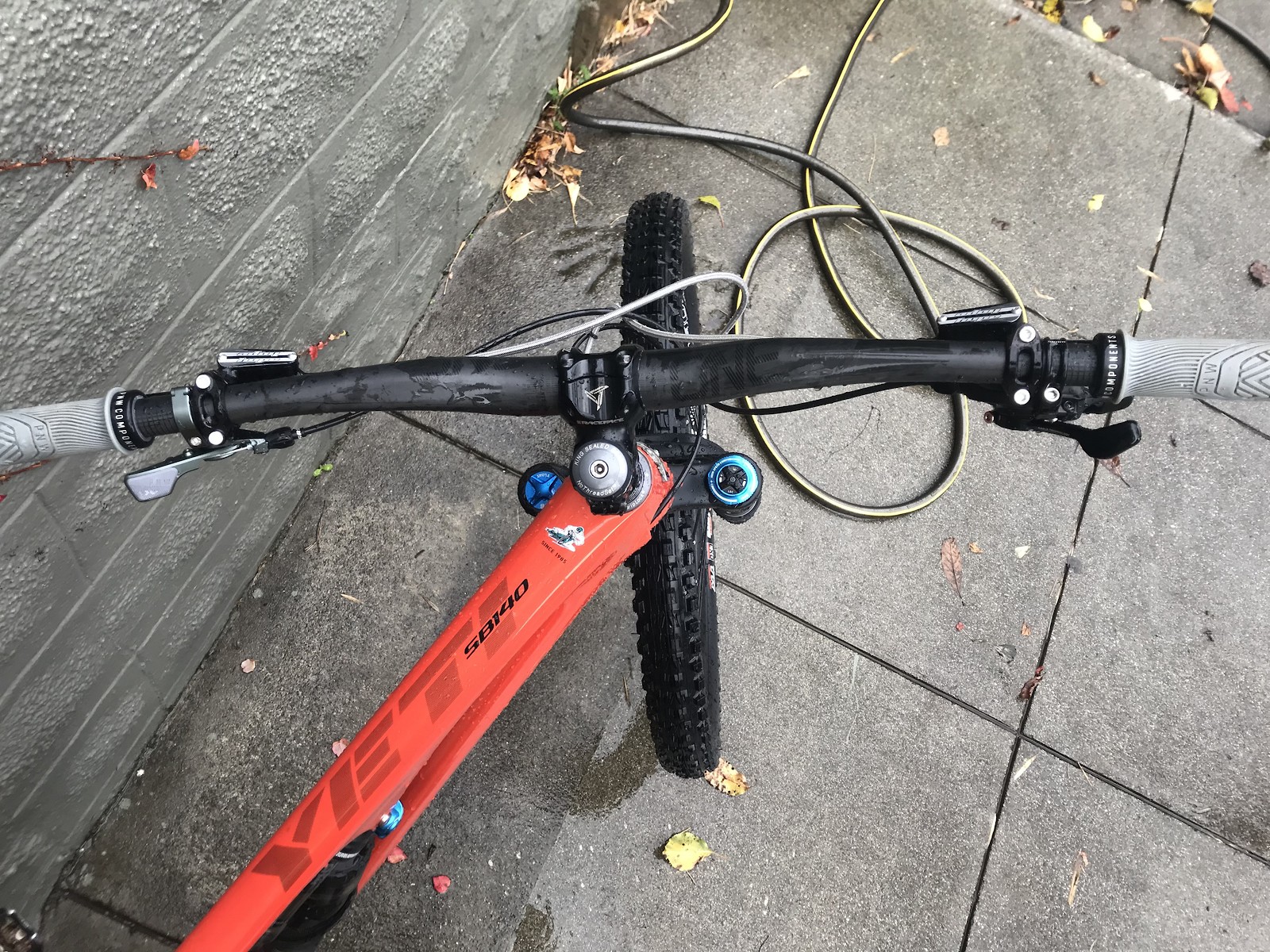 Jib rig Crisp's Bike Check Vital MTB