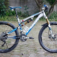 2012 Fuji Outland