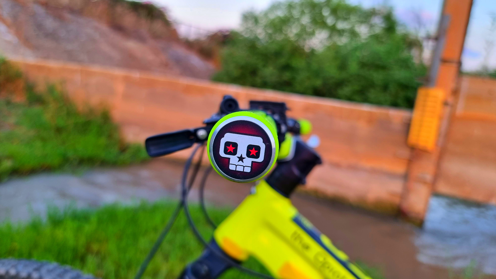 corratec opiate 650b fz