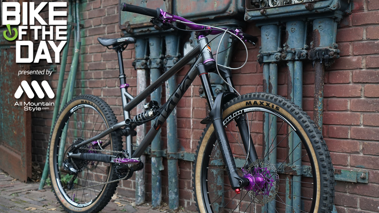 red cycling products pro big air rocket pressure