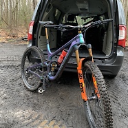 My team Greys Bike Co. S4 enduro custom build