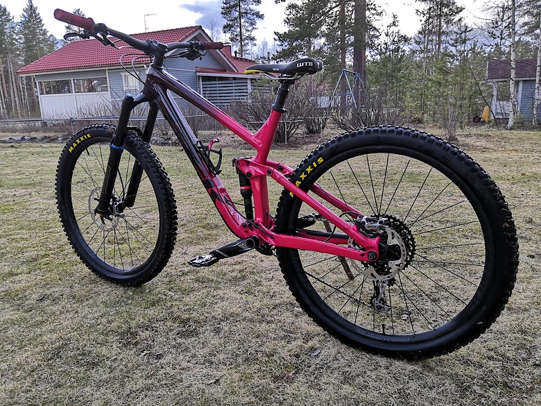 Trek Slash 8 2020 Joonaola S Bike Check Vital Mtb