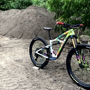 Tomahawk cycles Ibis Mojo4