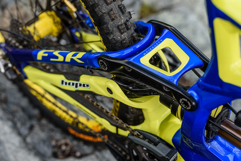 Specialized Demo 8 I Indigo Yellow Romankovaliuk S Bike Check Vital Mtb