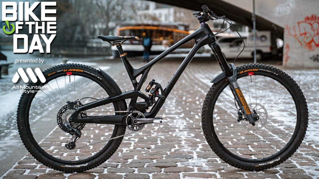 EVIL Wreckoning V3, Full Custom Build + video Lukas's Bike Check