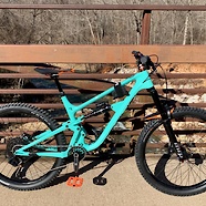 "Mint" Condition Custom Revel Rail