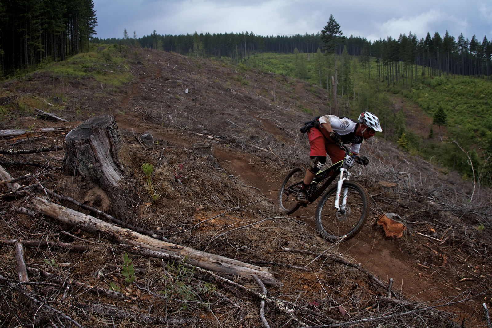 Oregon Enduro Series Hood River, Stage 2 with Craig Harvey - corytepper.com - Mountain Biking Oregon Enduro Series Hood River, Stage 2 with Craig Harvey - corytepper.com - Mountain Biking