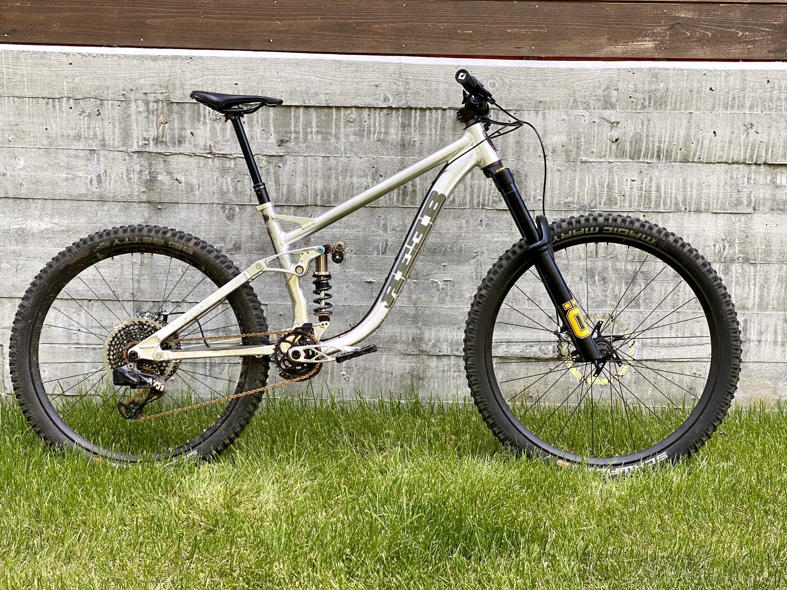 Reeb Sqweeb v4 - Vital Bike of the Day July 2023 - Mountain Biking ...