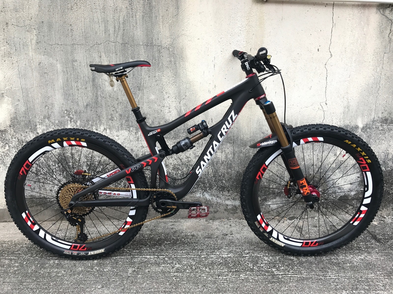 santacruz dh