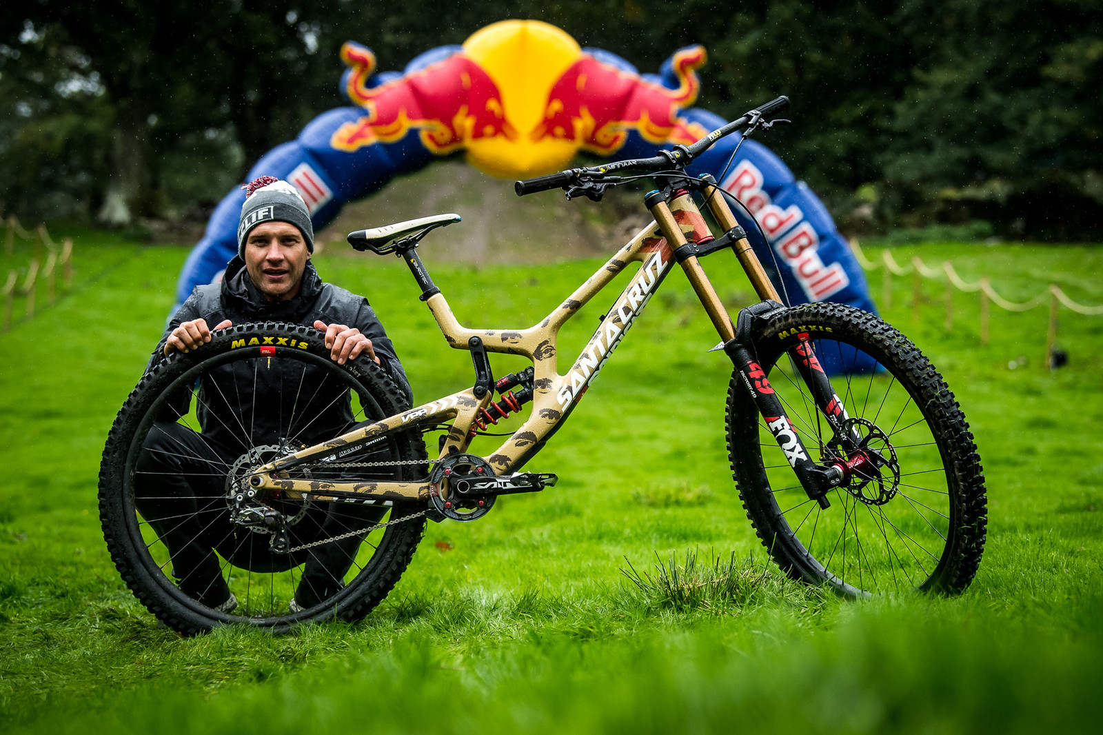 Greg Minnaar and His Santa Cruz V10 Red Bull Hardline 2018 Riders and