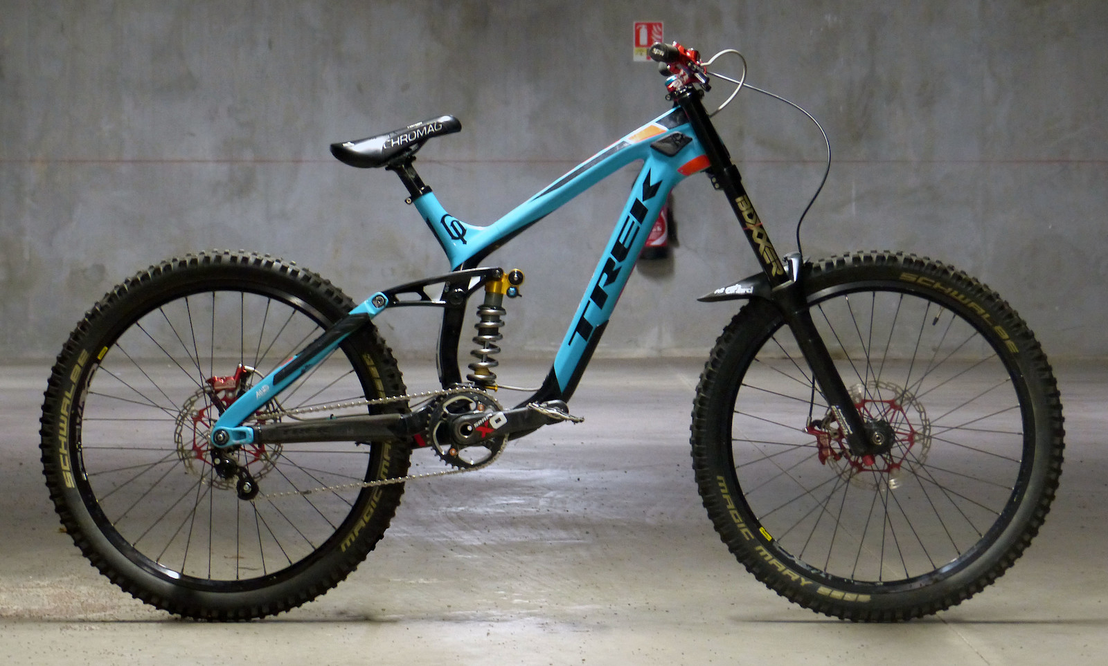 trek session 9.8