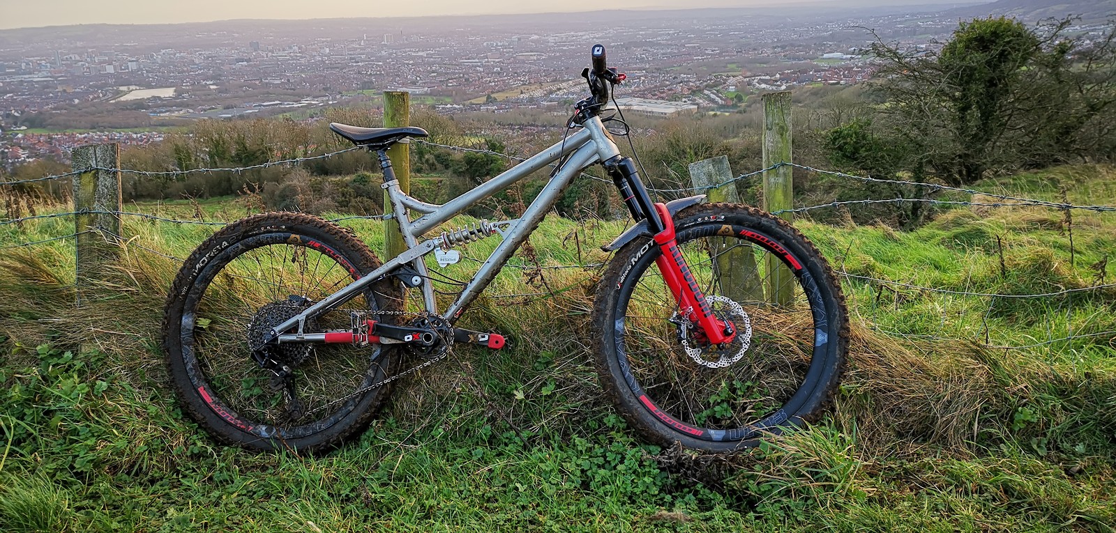 Kingdom Bikes Hex LS 2019 2019 Vital Bike of the Day Collection