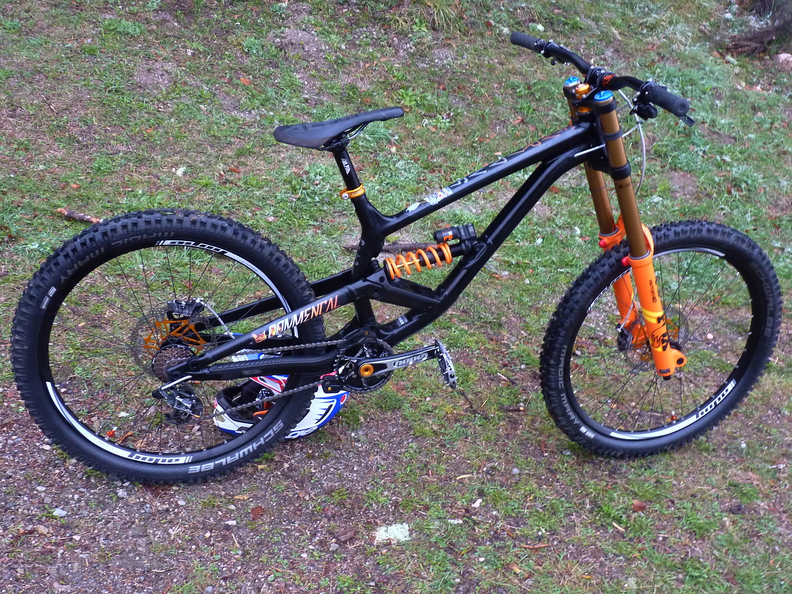 commencal furious race 2019