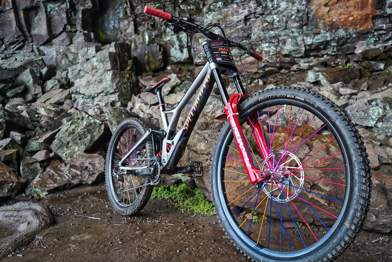 specialized demo race s4