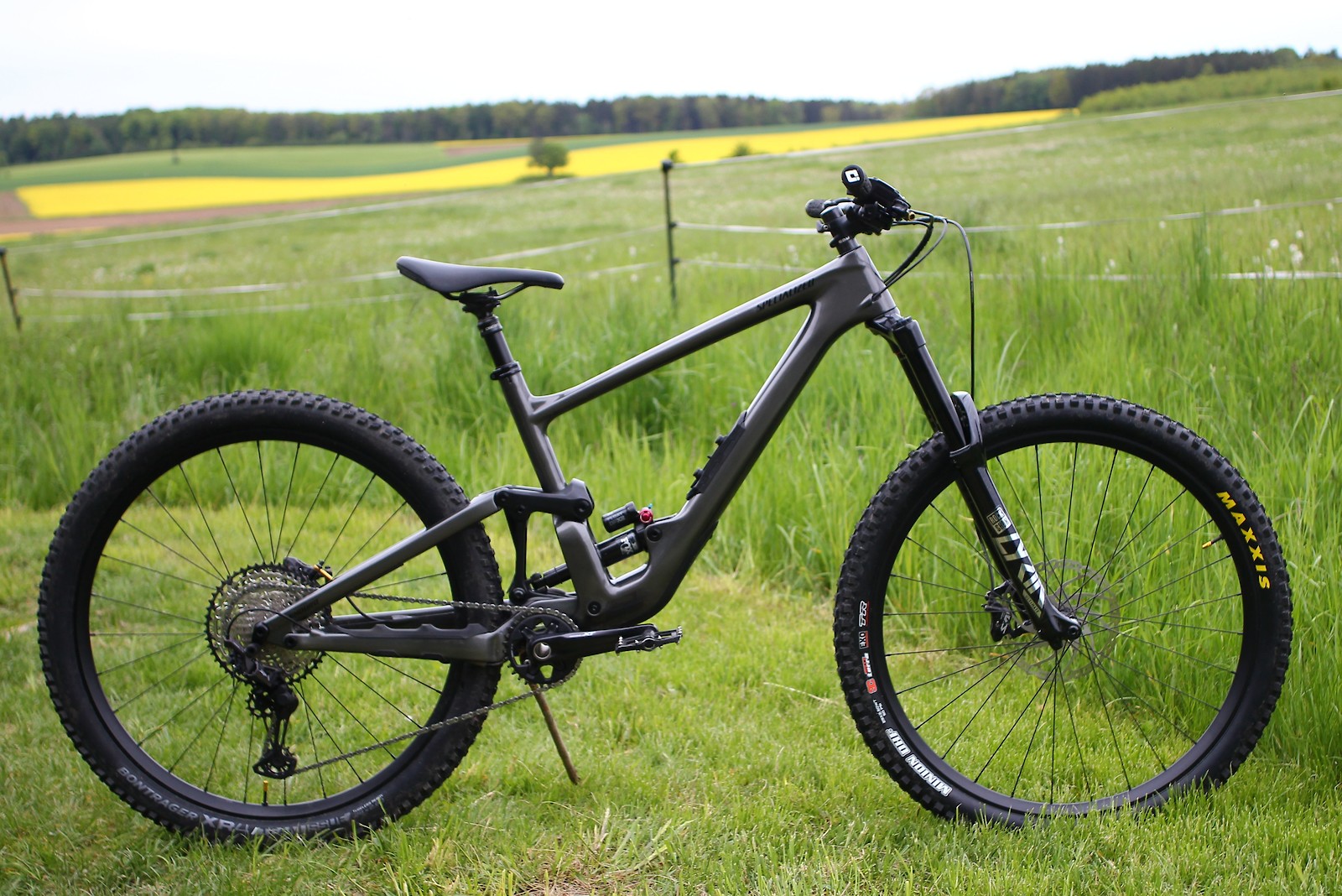 Specialized Enduro - Vital Bike of the Day May 2021 - Mountain Biking ...