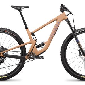 2022 Juliana Maverick R Carbon C
