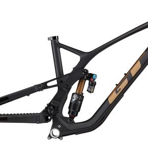 GT Force Carbon