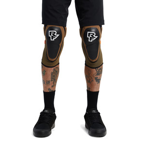 Race Face Roam Knee Pad - Loam (2023)