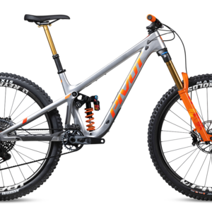 2023 Pivot Firebird Pro X0 Eagle Transmission (Silver Sunrise, with FOX DHX2 shock and Reynolds Blacklabel Trail Pro Carbon rims)