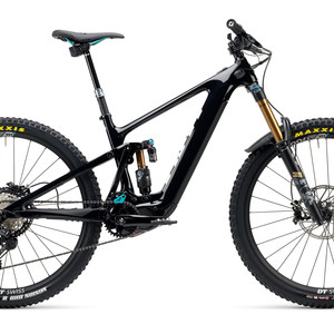 2023 Yeti 160E (Black; T1 build shown)