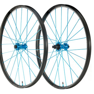 Industry Nine UL300 Carbon Wheelset