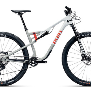 2024 Ari Signal Peak (White/Cool Grey/Ember; Elite build shown)