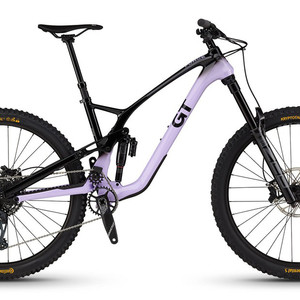 2018 Santa Cruz Nomad Carbon C S - Reviews, Comparisons, Specs