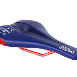 SQlab 611 ERGOWAVE ACtive 2.1 LTD Wings For Life Saddle (2024)