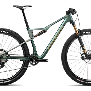 2025 Orbea Oiz M10 (Seaweed Carbon View/Spaceship Green)