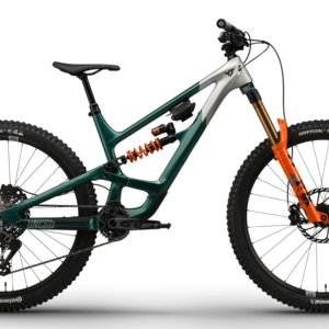 2025 YT Capra 29 Core 4 CF (Deep Green)