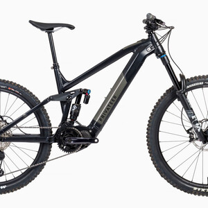 2024 Privateer E161 (Black)
