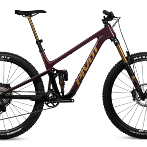 2025 Pivot Trailcat LT Pro XT/XTR Neo (Doctor Purple, with DT Swiss XM 1700 alloy rims)